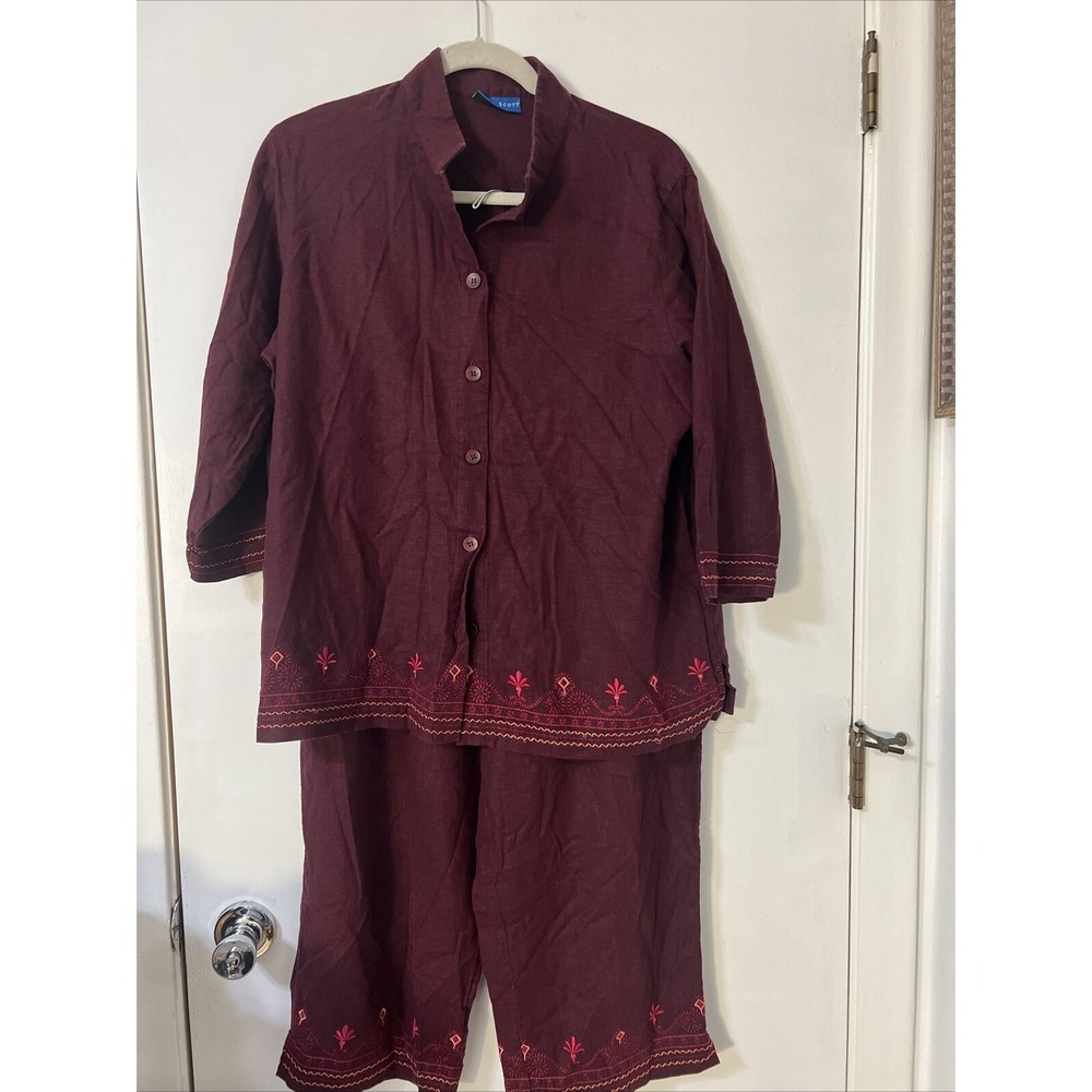 Karen Scott Sport 2 Piece Set Linen Blend Large Maroon  Embroidery Hem Slit‎